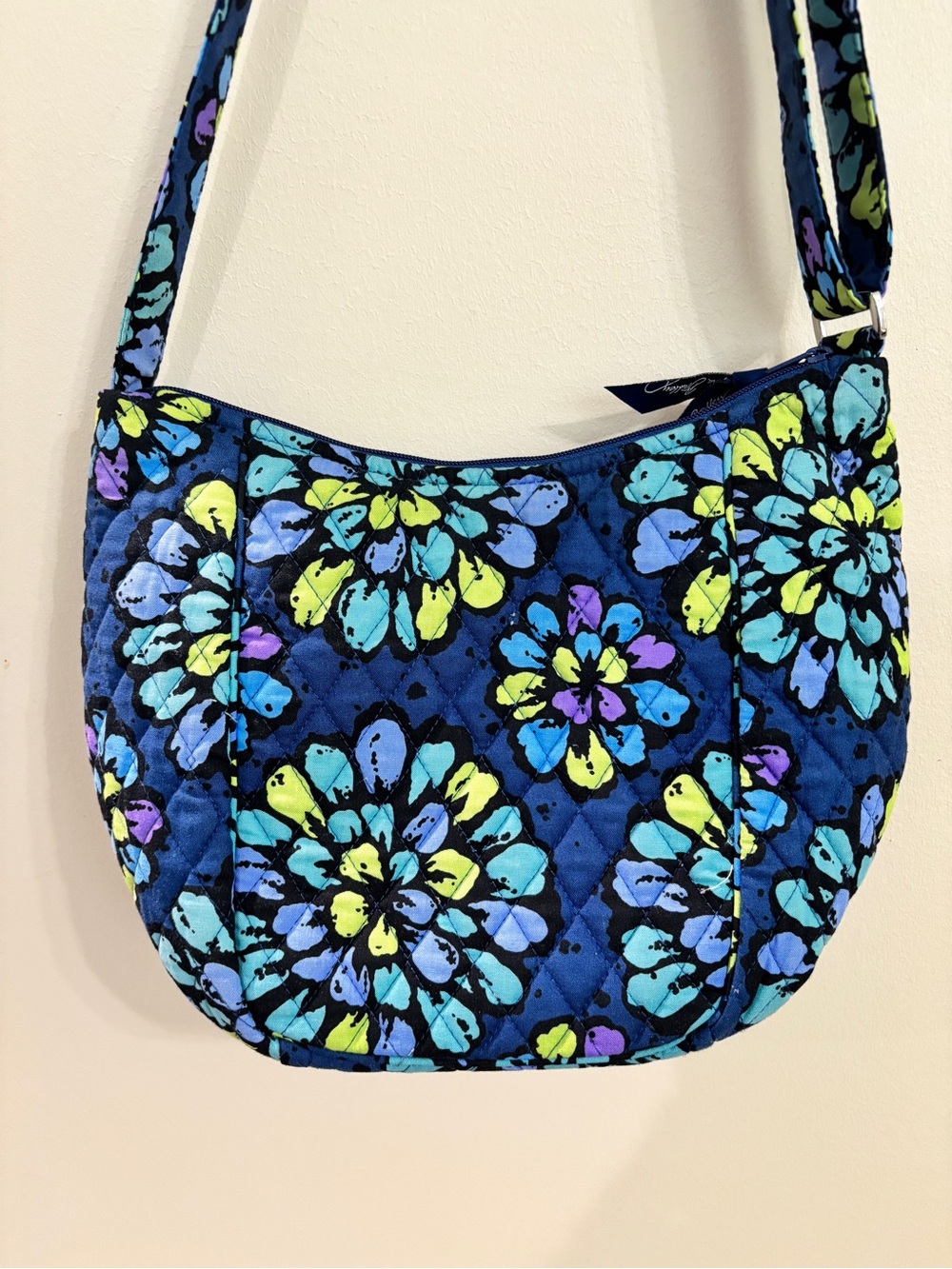 LAST DAY Vera Bradley Quilted Floral Crossbody Bag in Navy Blue - Picture 3 of 10